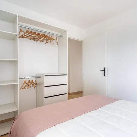 Apartment Le Zodiaque Ii-4 By Interhome Hyeres