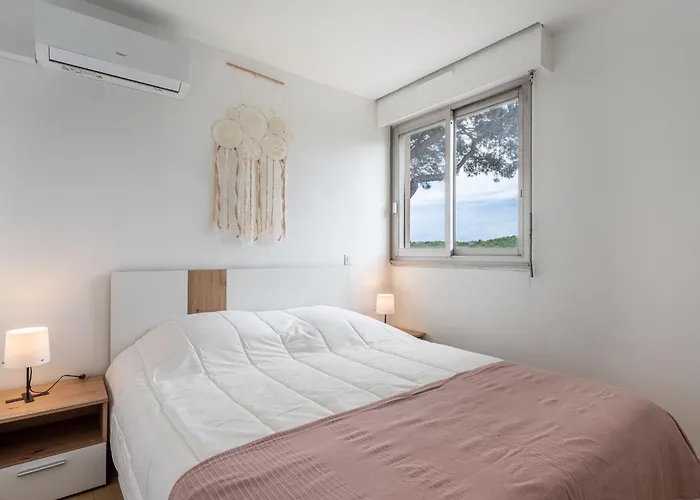 Lejlighed Le Zodiaque Ii-4 By Interhome *